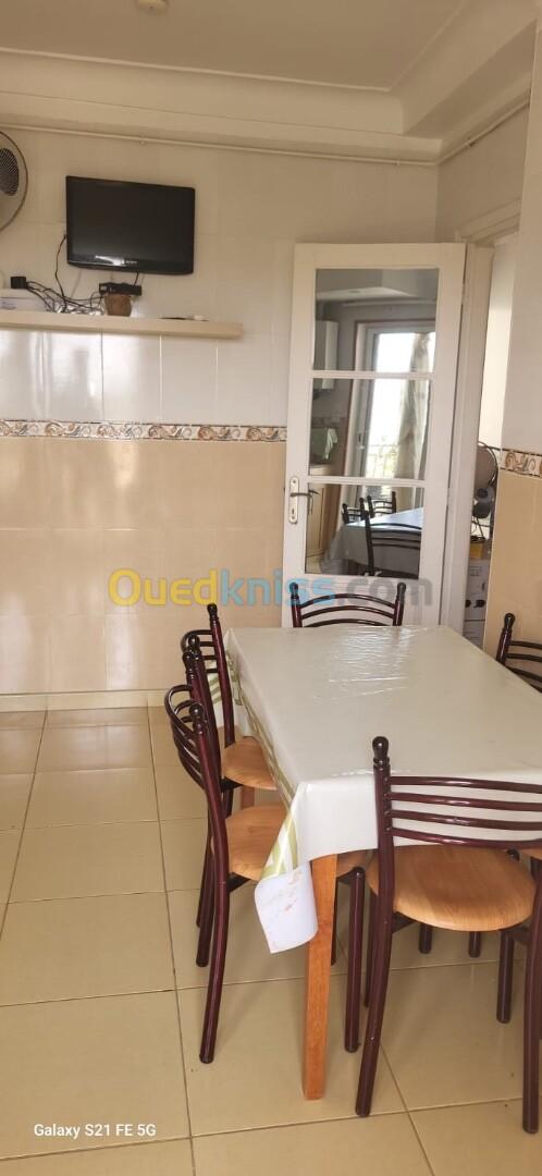 Location Appartement F4 Mostaganem Mezghrane