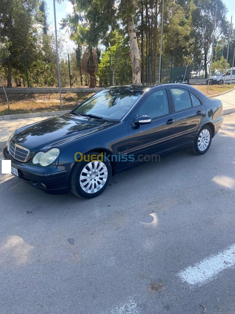 Mercedes C220 2001 