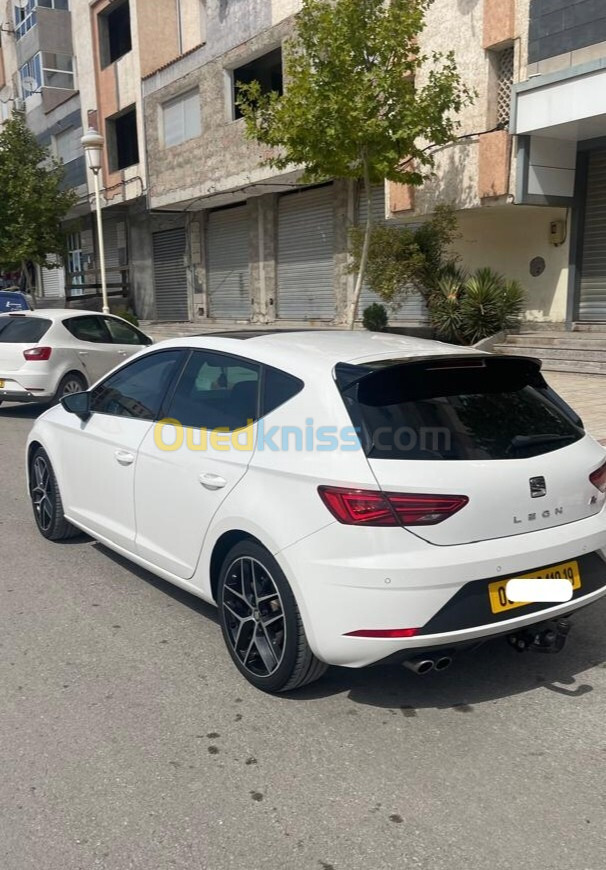 Seat Leon 2019 Beats