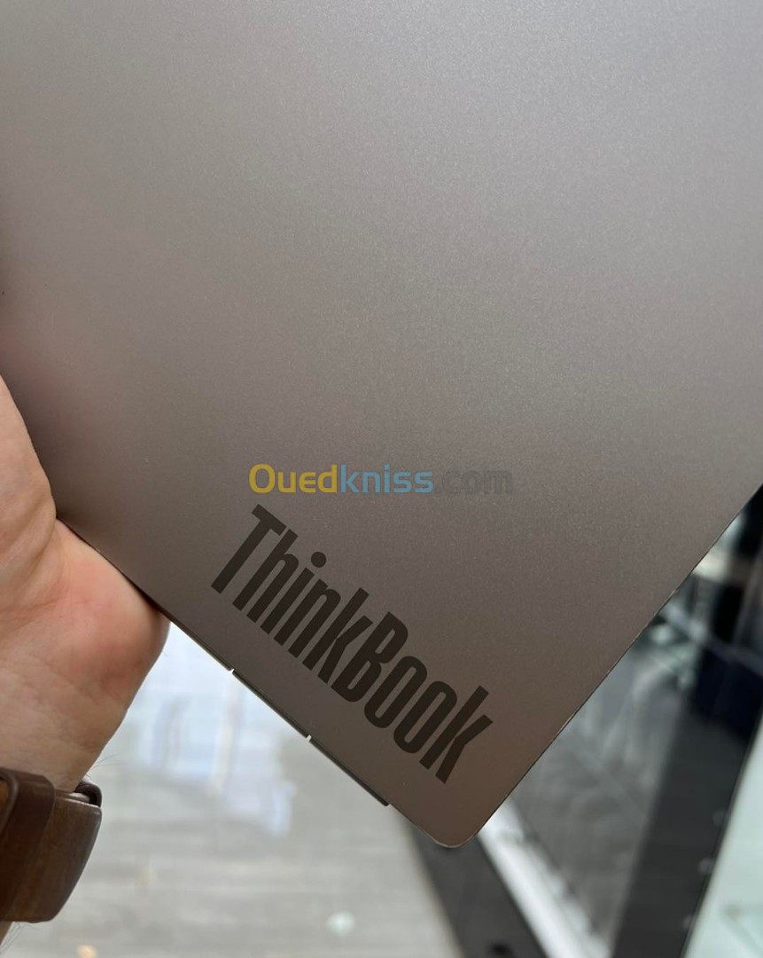 Lenovo ThinkBook 13 - Intel Core i7-10610U - 8GO RAM - 256GO SSD - Intel UHD Graphics 