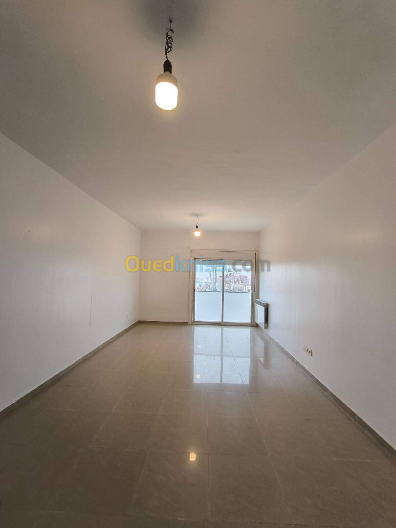 Location Appartement F4 Oran Bir el djir