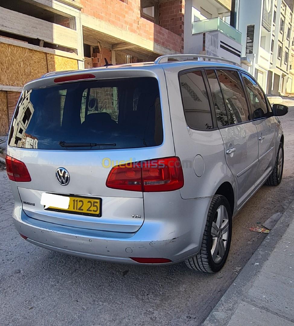 Volkswagen Touran 2012 Match