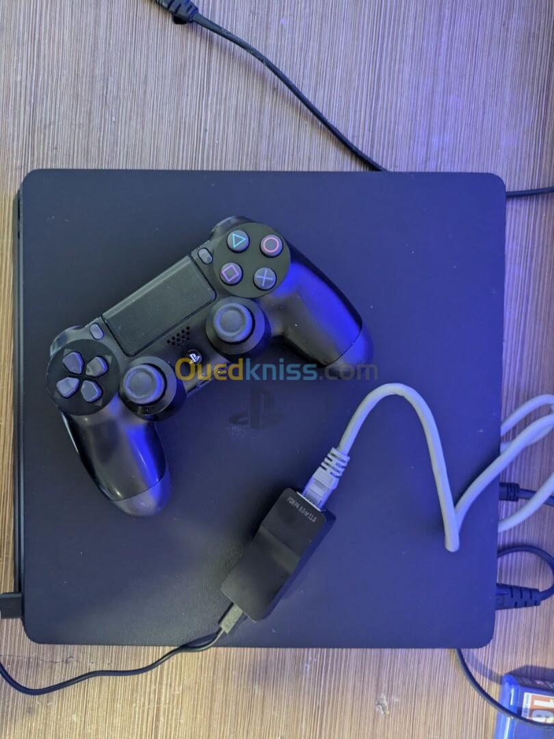 Playstation 4 slim flashi