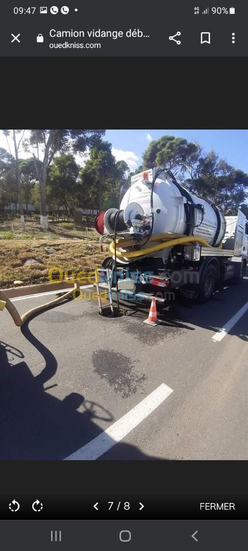 Camion vidange débouchage nettoyage 