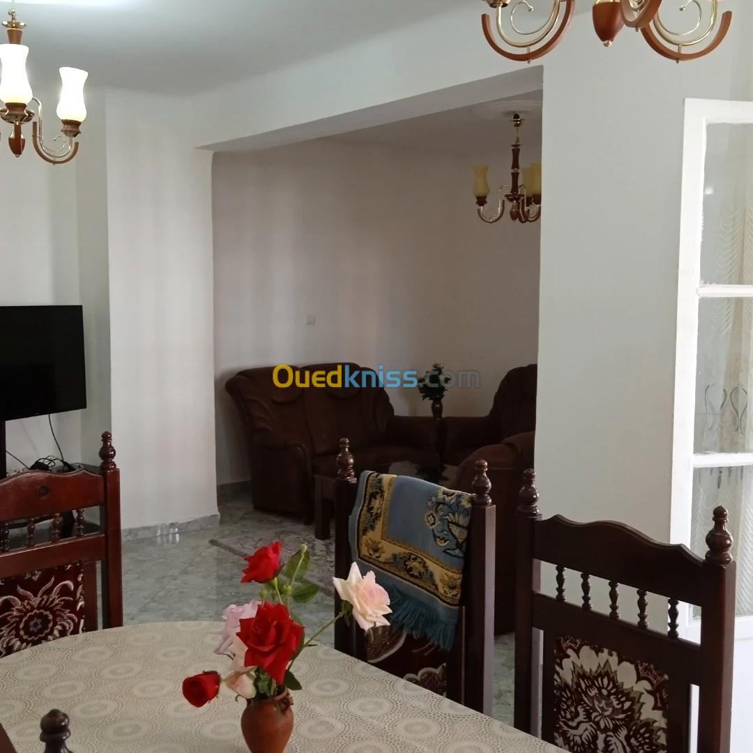 Location vacances Appartement F4 Alger Said hamdine