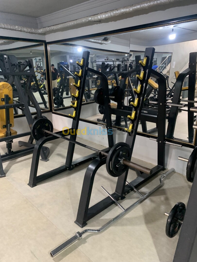 Salle de sport Body force majmoola bon etat10/10 nbi3 koulech m3a ba3dah 