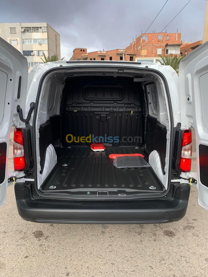 Fiat Doblo 2023 