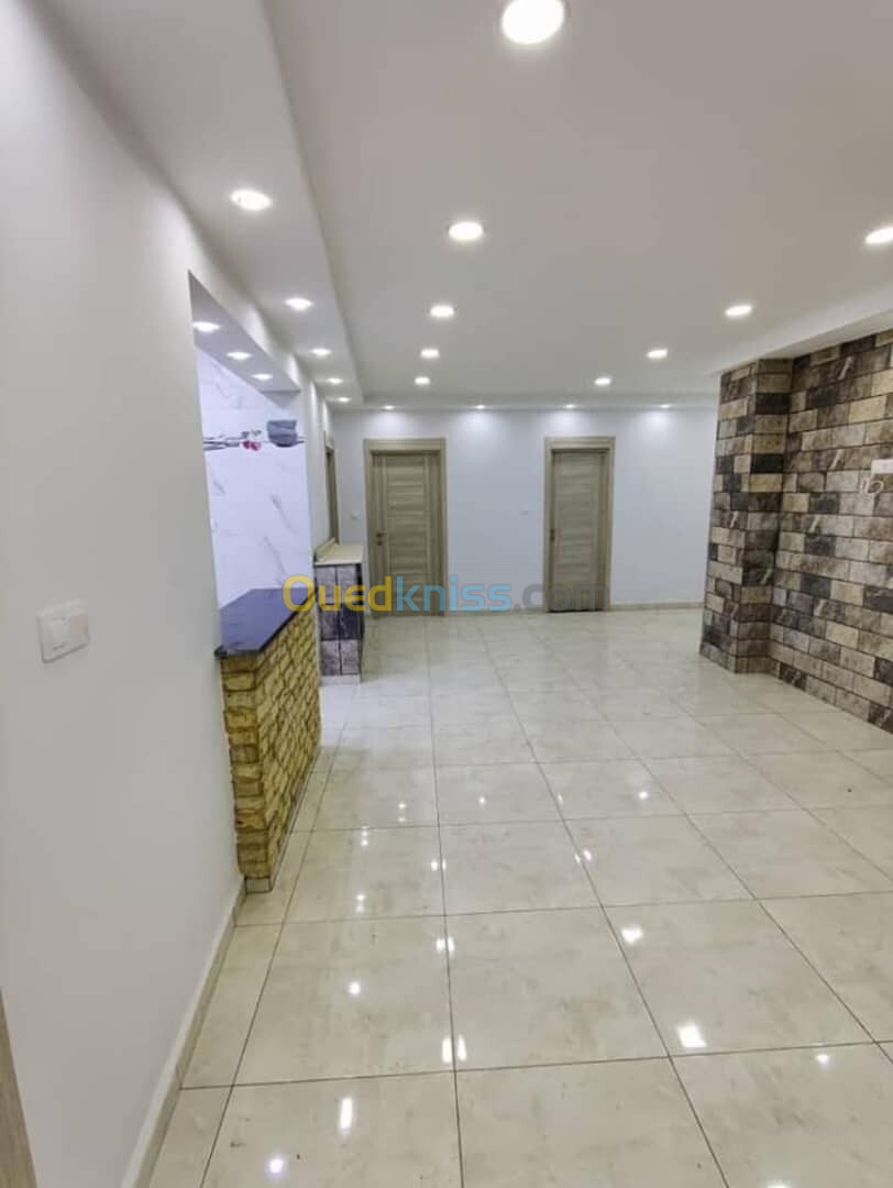 Vente Appartement F2 Alger Bordj el kiffan