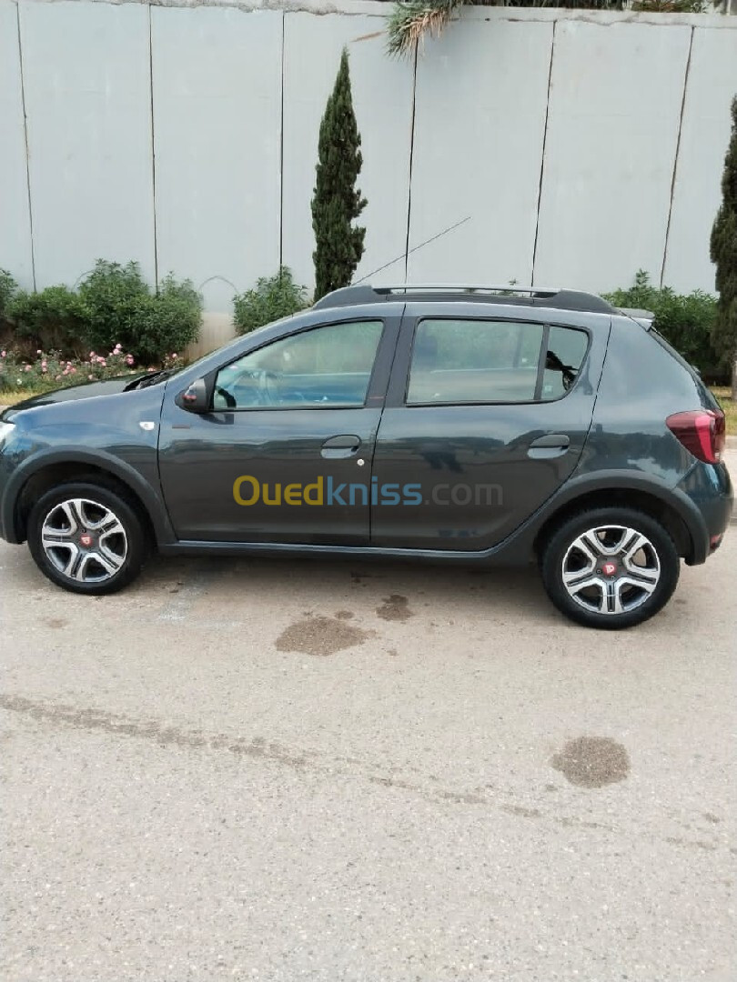 Dacia Sandero 2019 Stepway PRIVILEGE