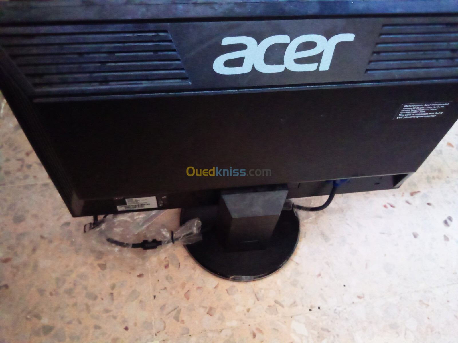 Ecran Acer V193 HQV