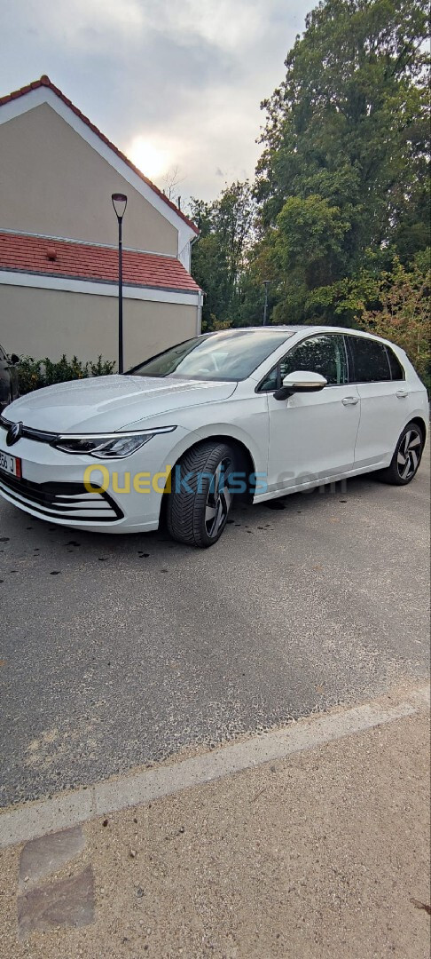 Volkswagen Golf 8 2022 Active