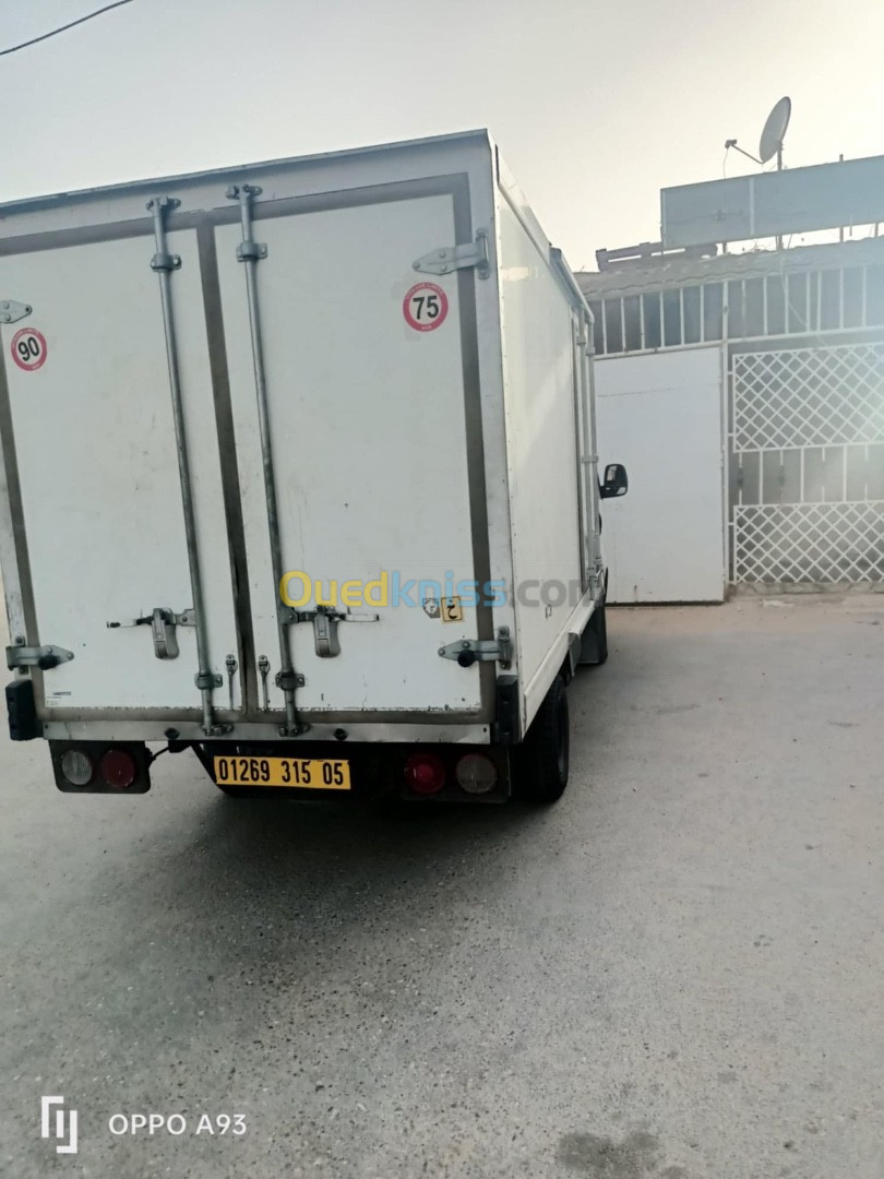 Kia K2700 2015