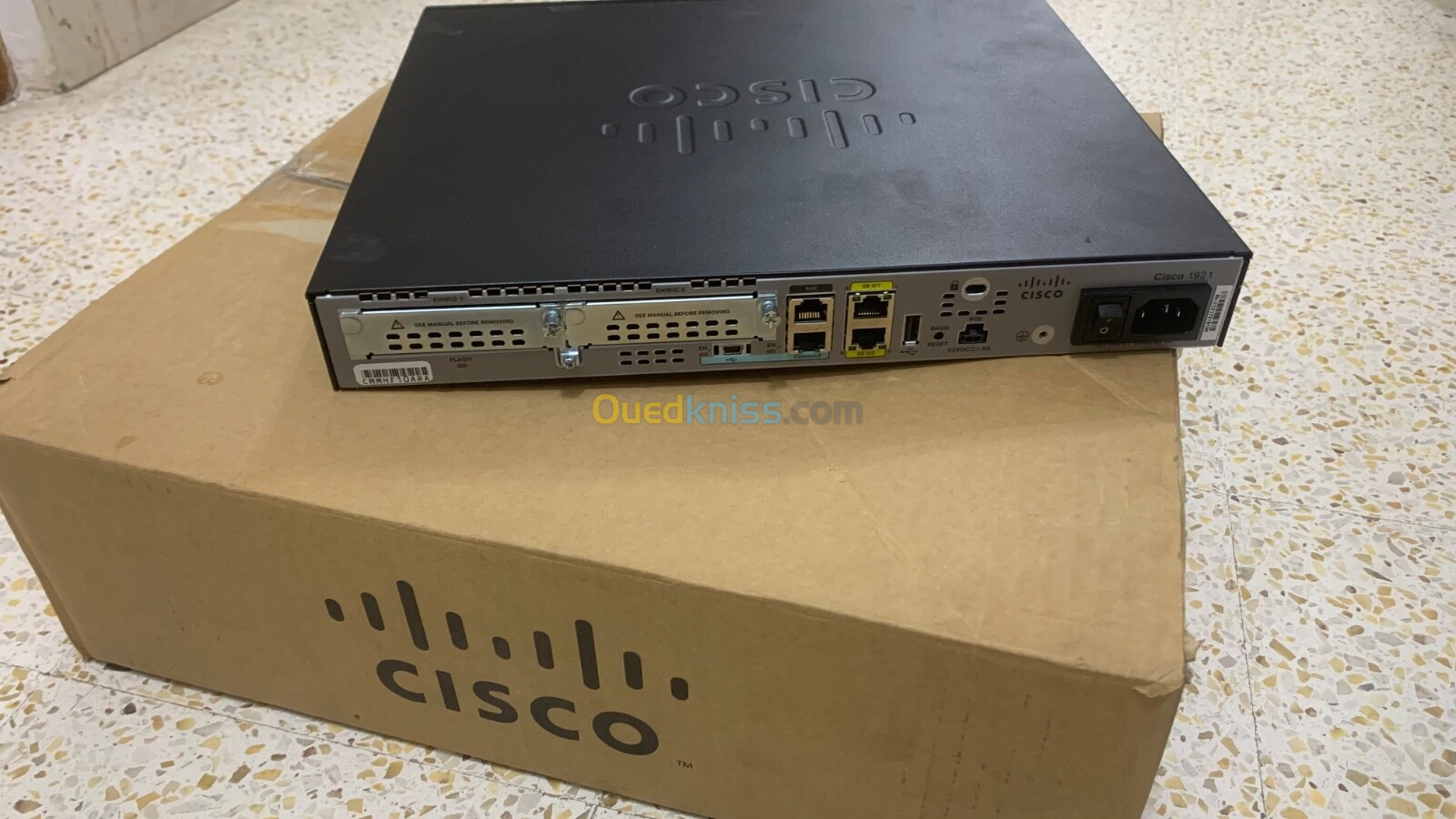 Routeur CISCO 1921 -SEC K