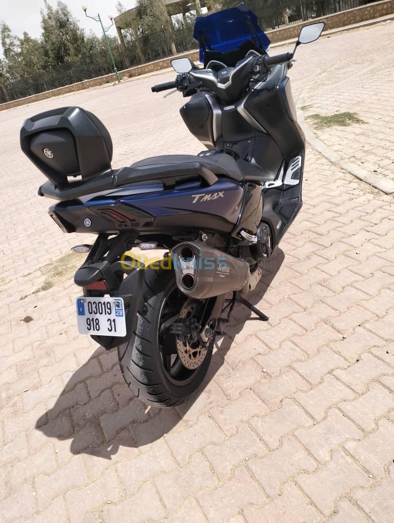 Yamaha Tmax 2018