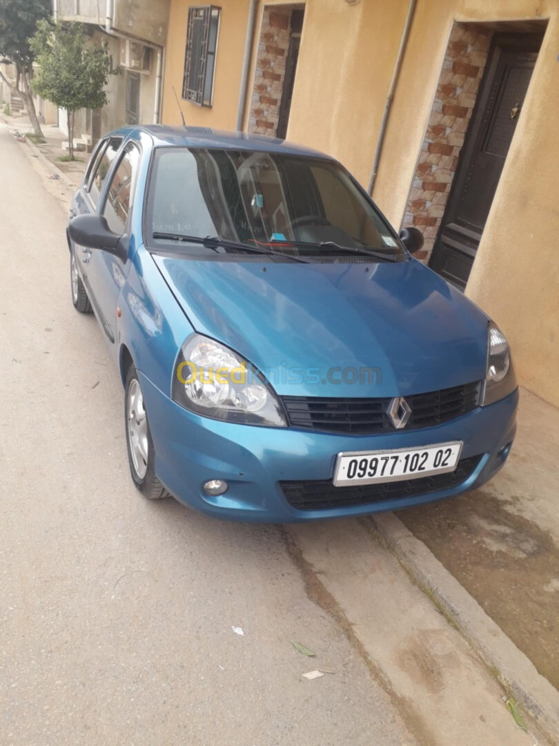 Renault Clio 2 2002 كليو ذبانة