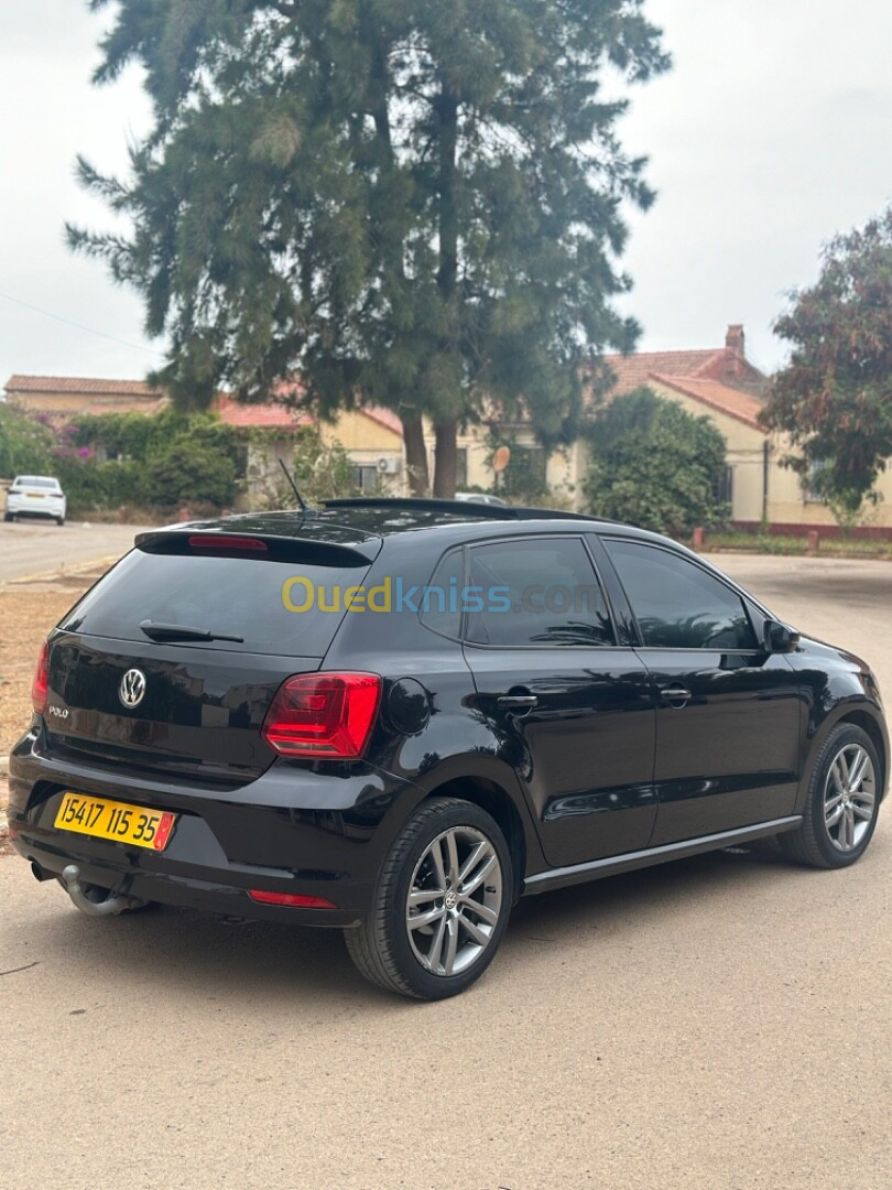 Volkswagen Polo 2015 Carat +