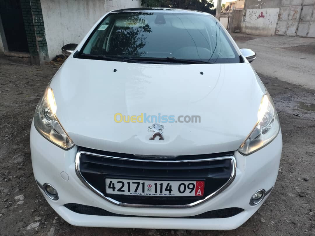 Peugeot 208 2014 Allure