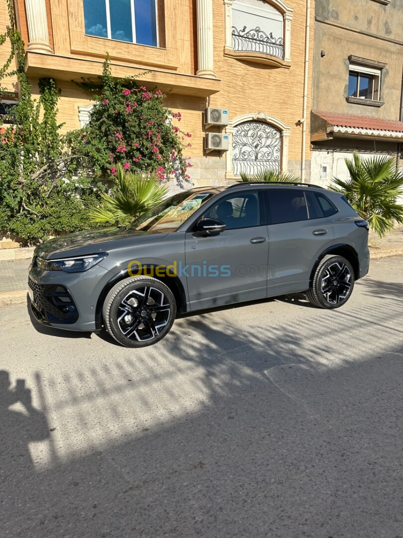 Volkswagen New Tiguan 2024 R line