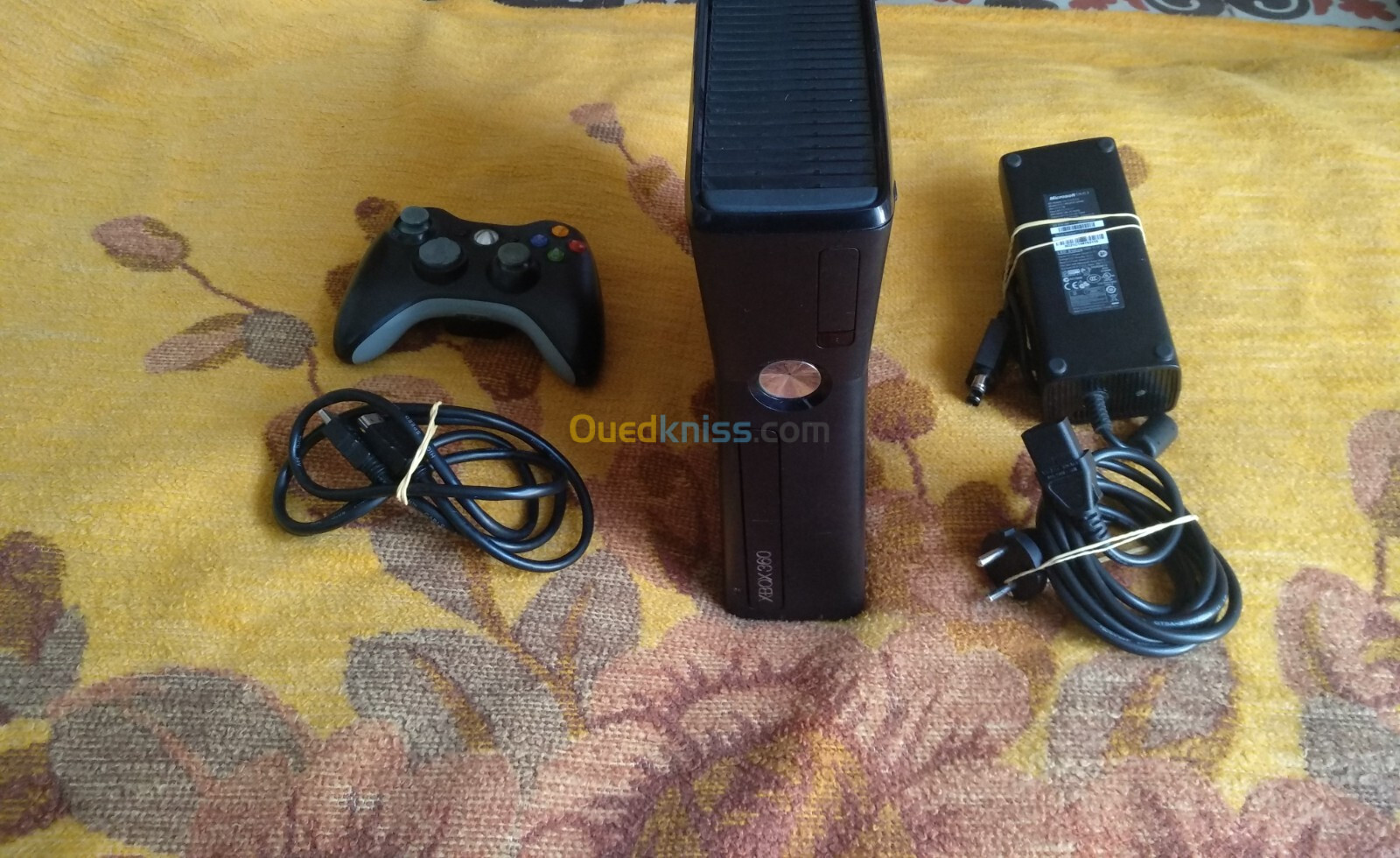 Xbox 360 Slim 250GB Flash Glitch*KABA*