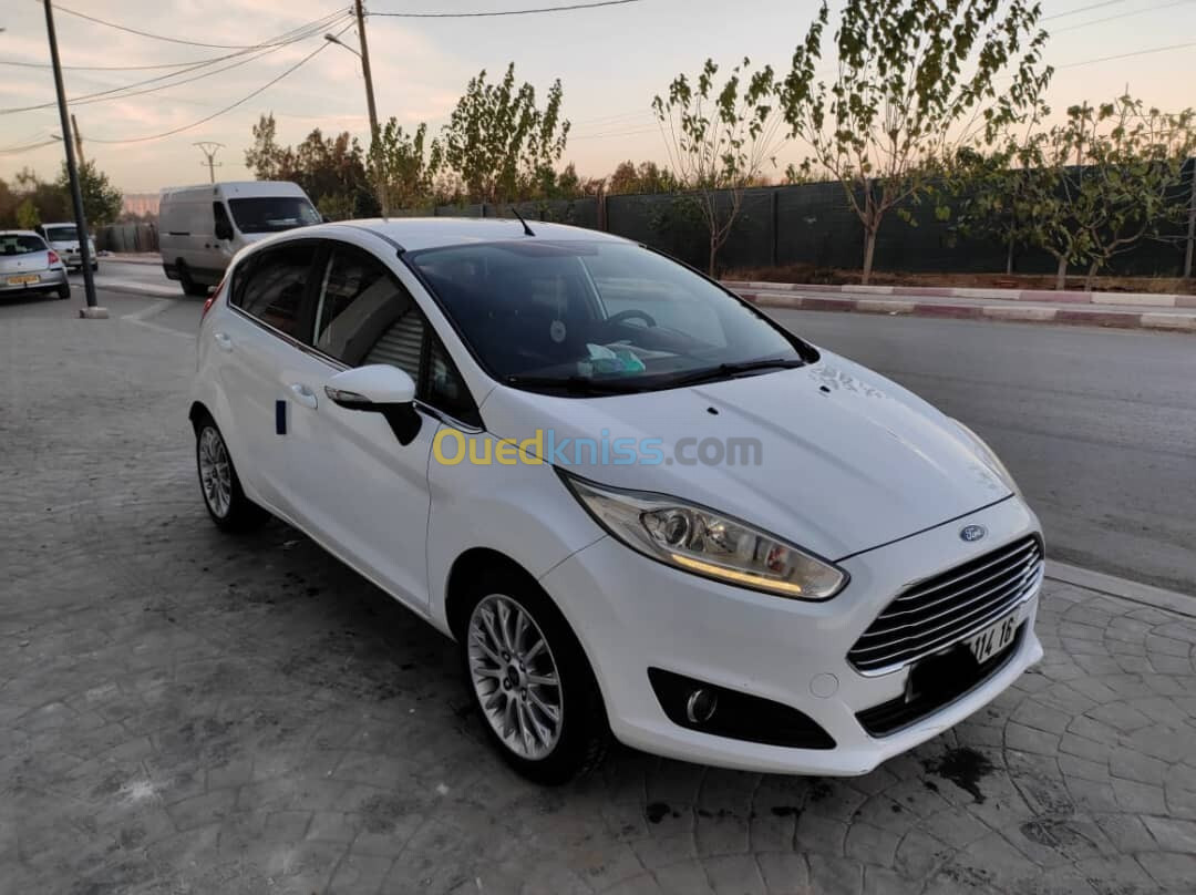 Ford Fiesta 2014 Titanium 