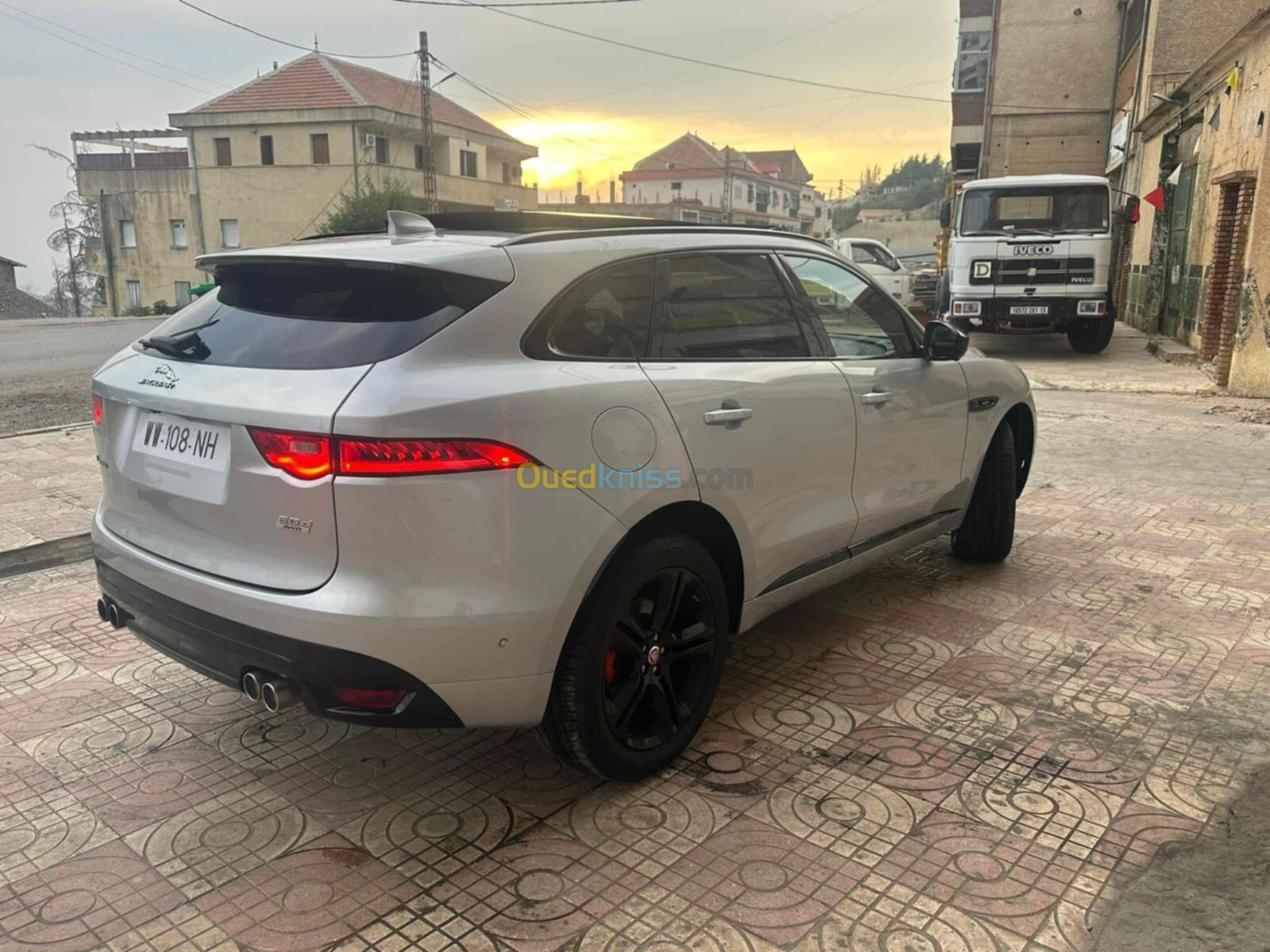 Jaguar F PACE 2019 