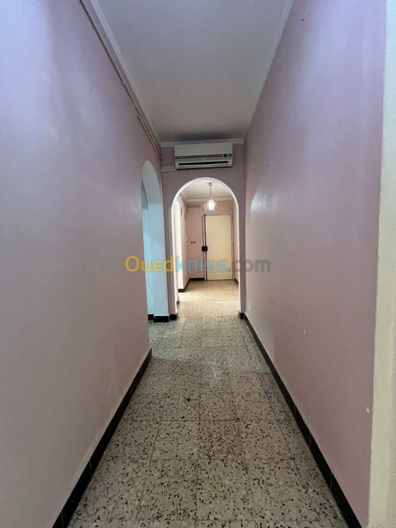 Vente Appartement F4 Alger Dely brahim