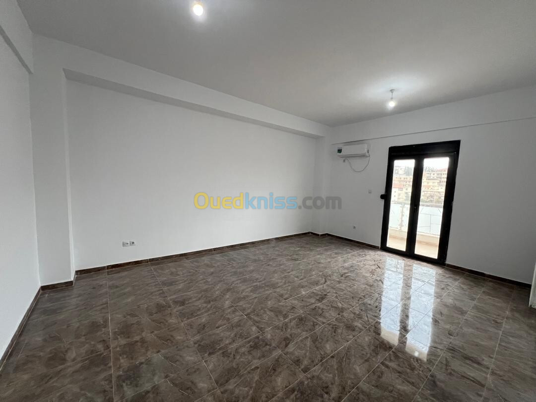 Location Appartement F3 Alger Said hamdine