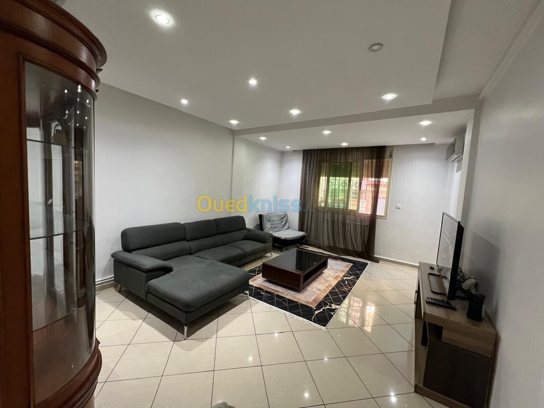 Location Appartement F2 Alger Hydra