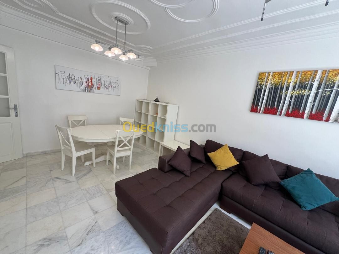 Location Appartement F4 Alger Hydra