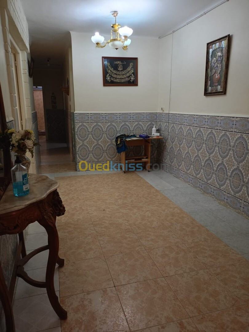 Location Appartement F5 Alger Bordj el kiffan