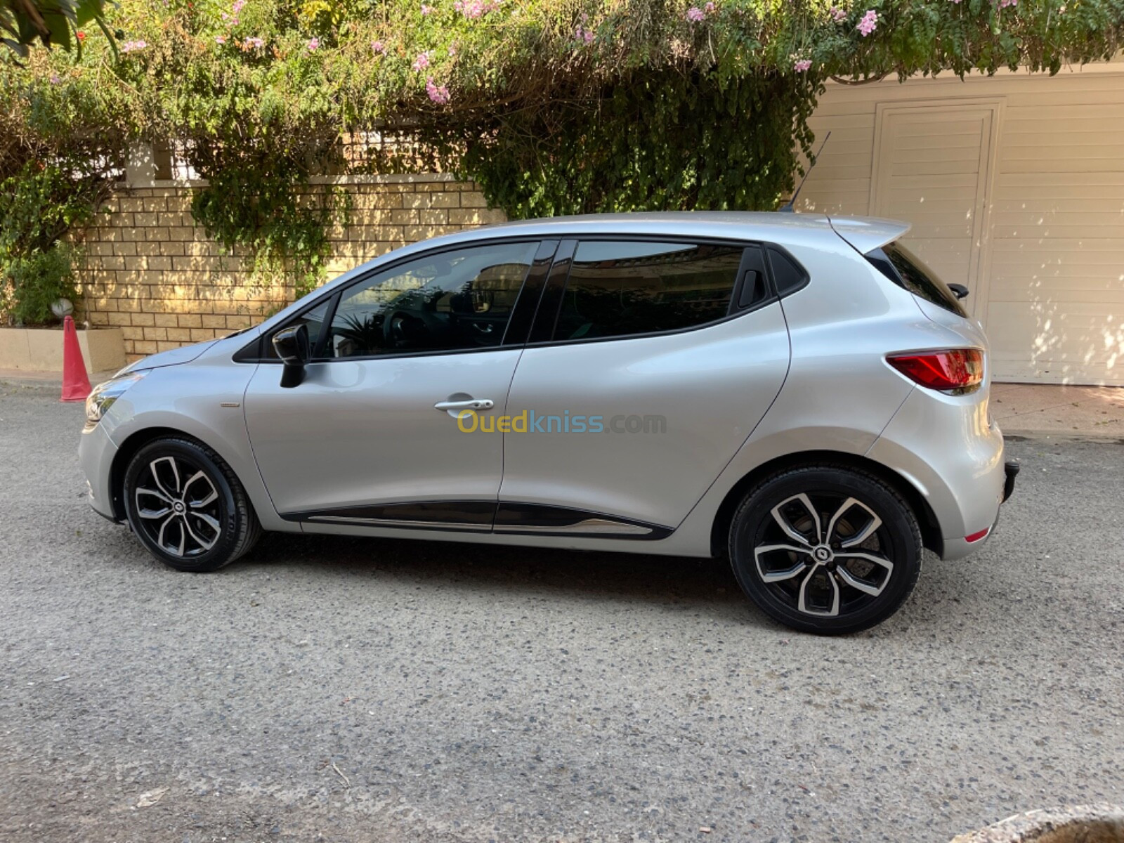 Renault Clio 4 2022 Limited 2