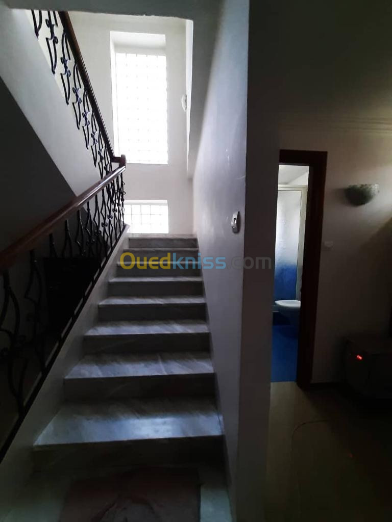 Location Duplex F4 Alger El achour