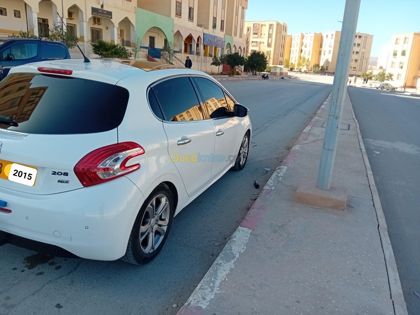 Peugeot 208 2015 Allure