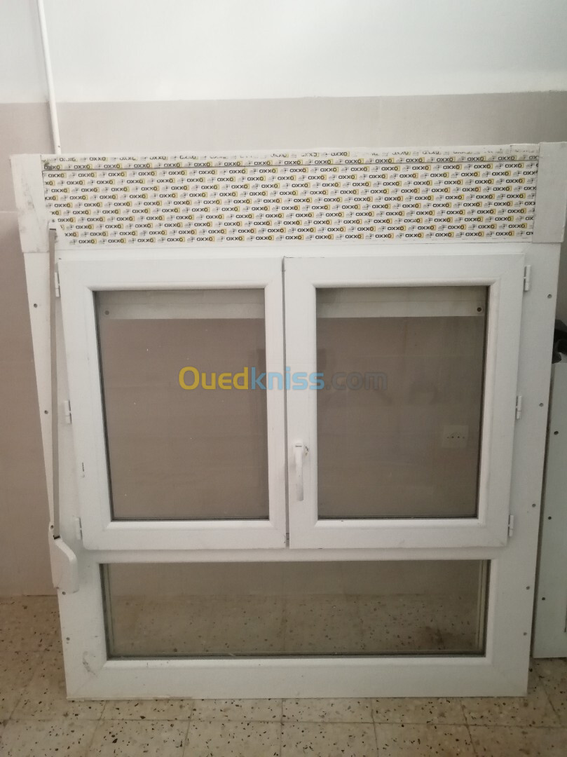 Fenêtre PVC oxxo 