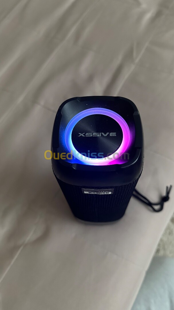 Haut parleur Bluetooth xssive original avec jeux de lumière