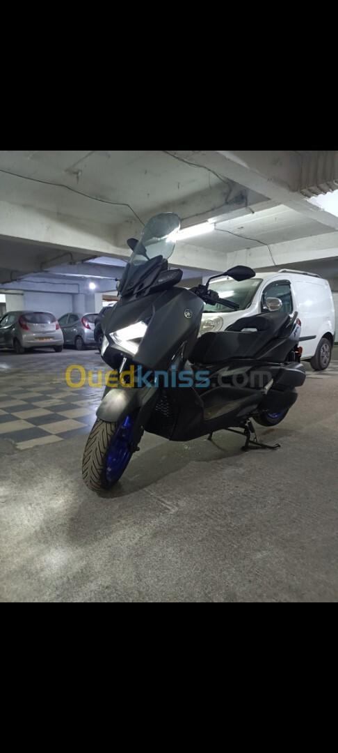 Yamaha Xmax 300 2024