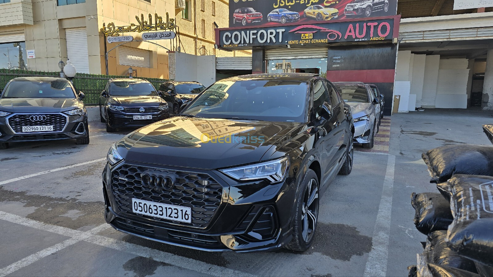 Audi Q3 2023 Slin