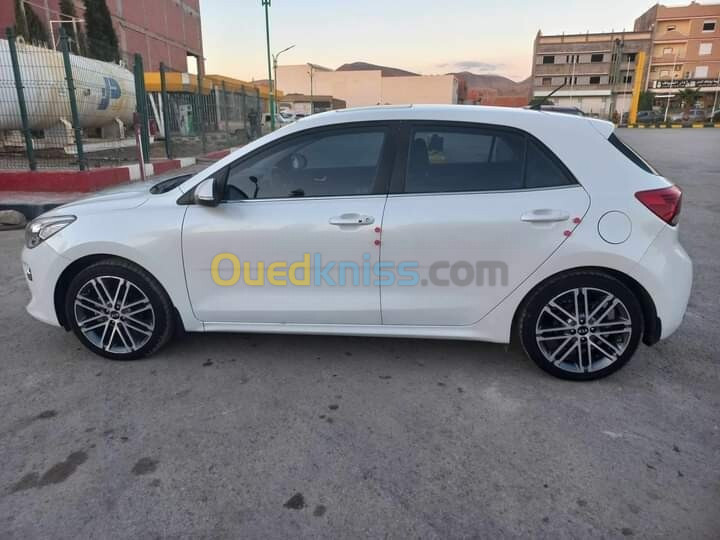 Kia Rio 2018 EX