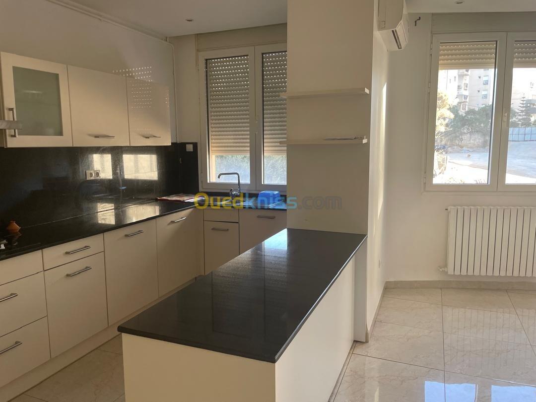 Location Appartement F3 Alger Staoueli