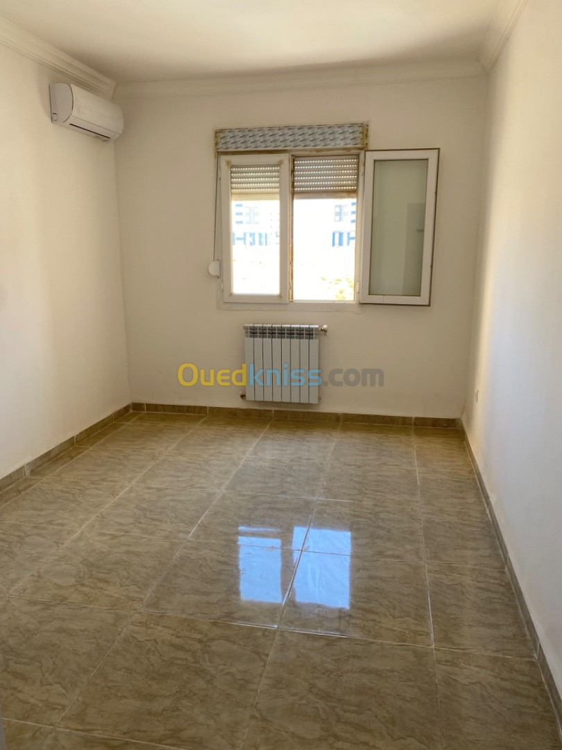 Location Appartement F5 Alger Mahelma