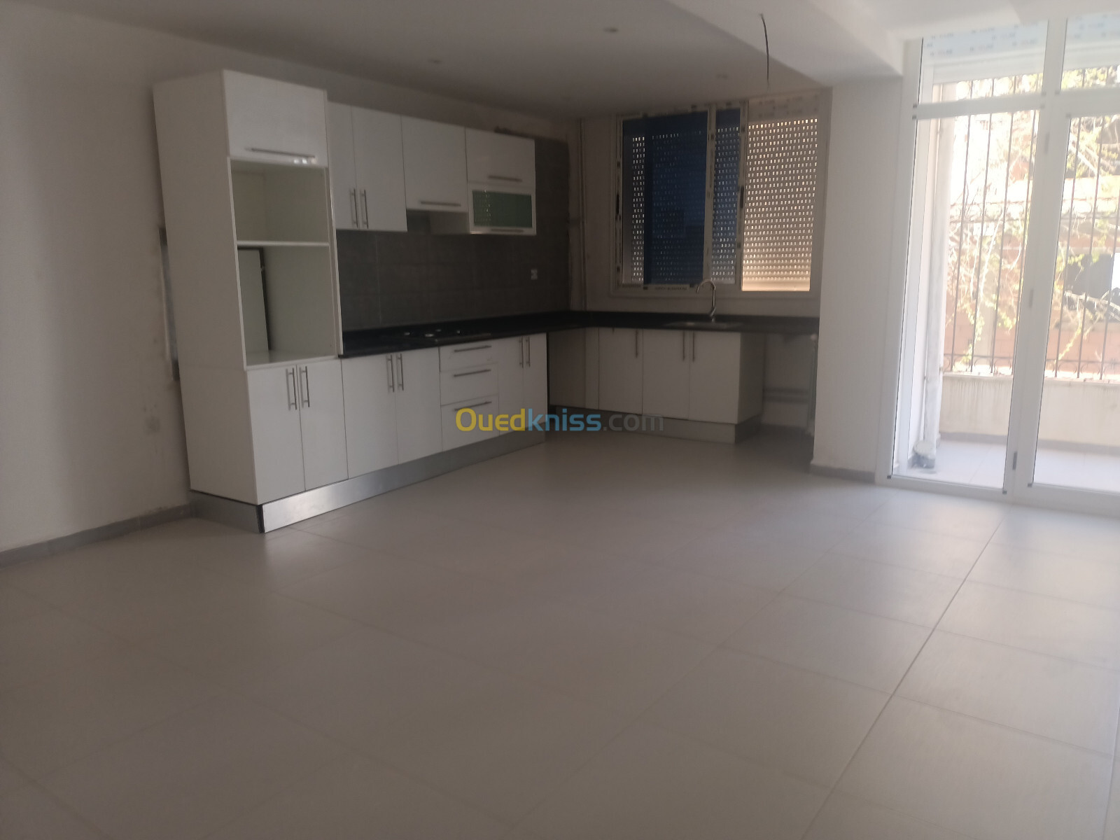 Location Appartement F3 Alger Hydra