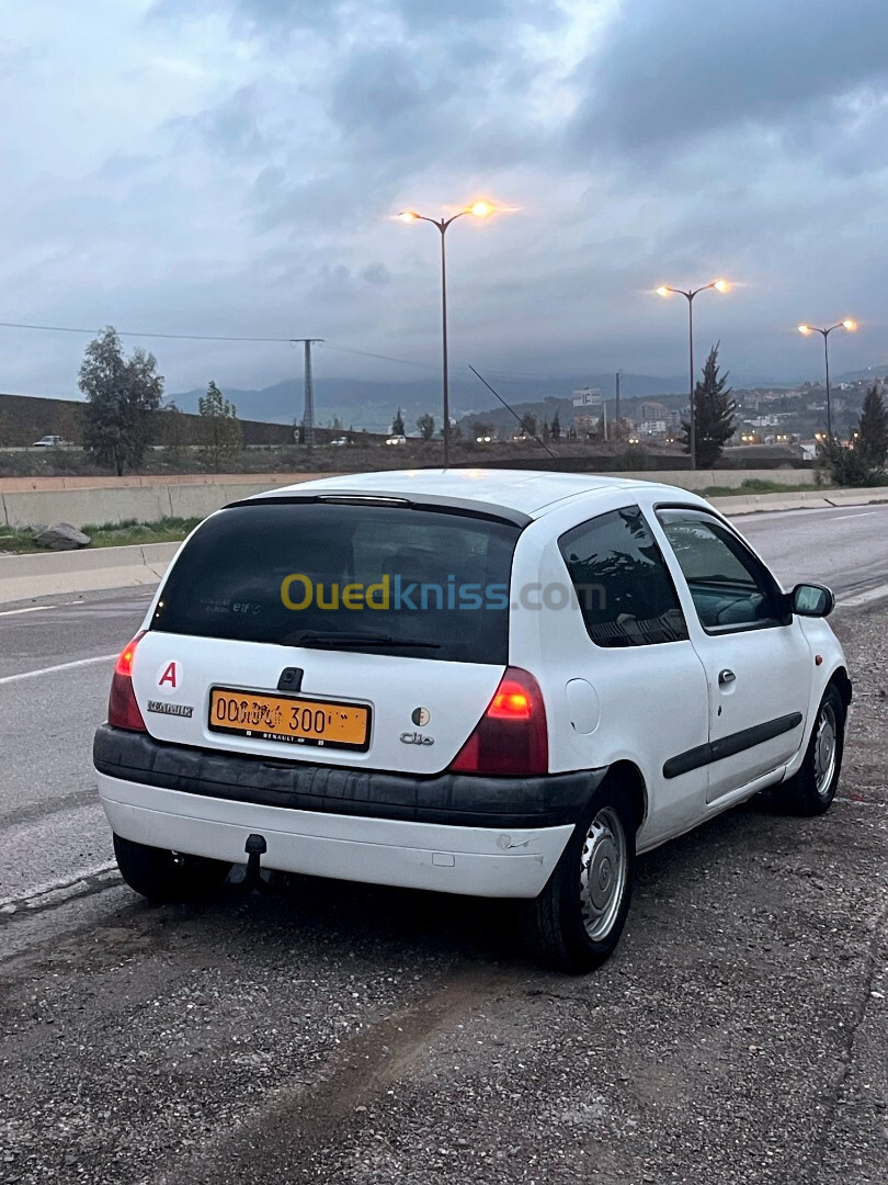 Renault Clio 2 2000 Expression