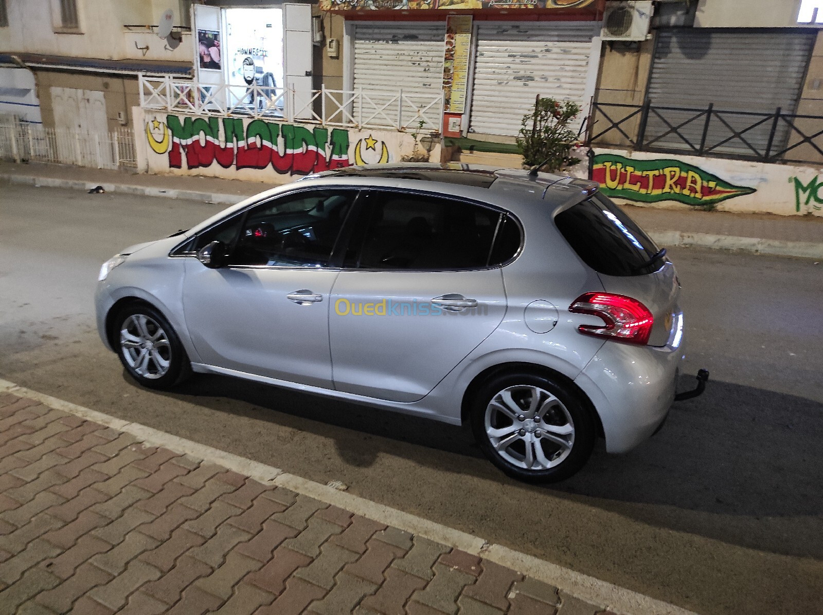 Peugeot 208 2014 Allure