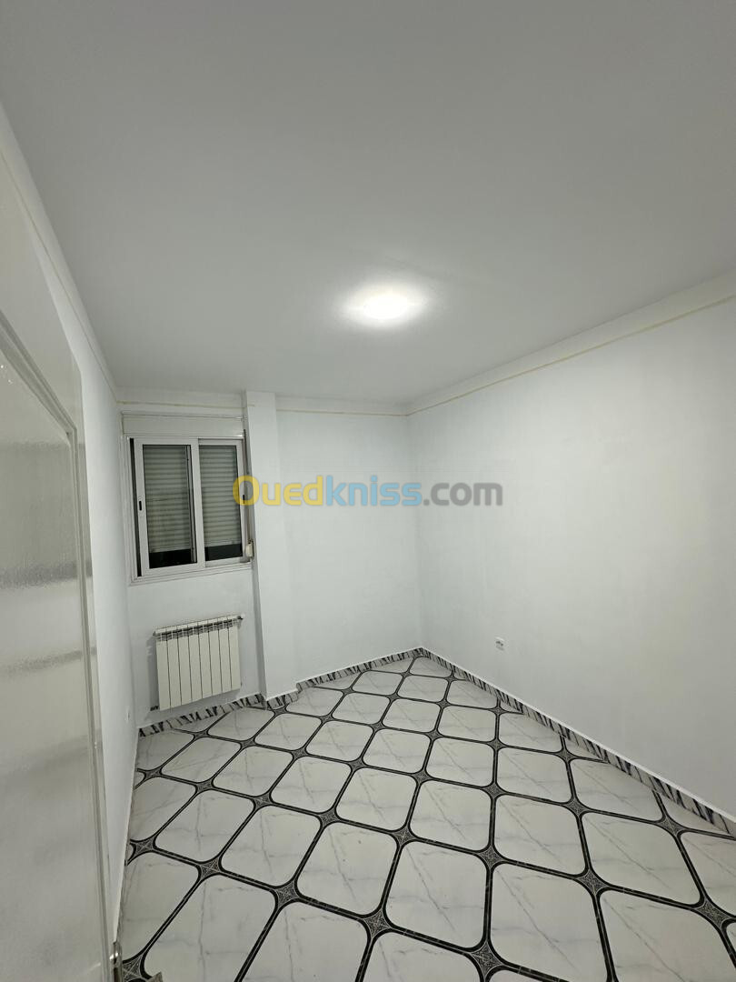 Location Appartement F4 Alger El mouradia