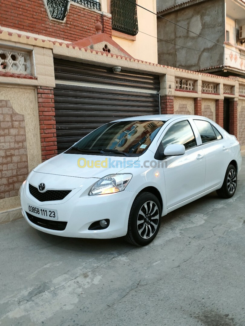 Toyota Yaris Sedan 2011 Yaris Sedan