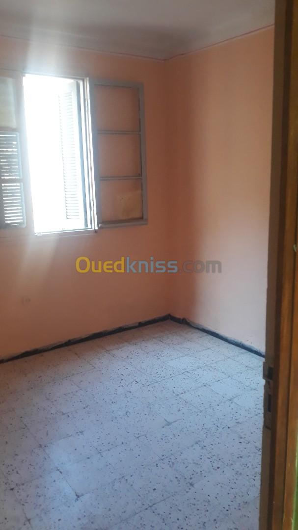 Location Appartement F3 Bouira Bouira