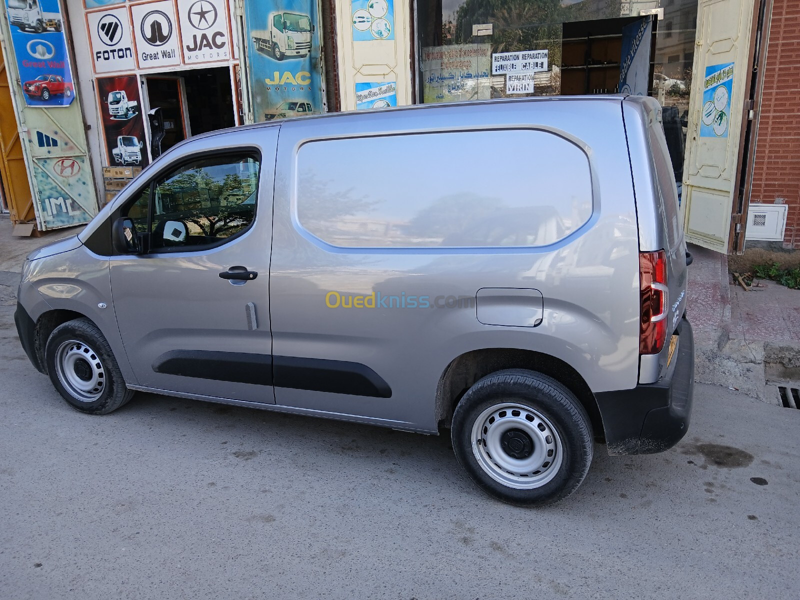 Fiat DOBLO 2024 2 placs