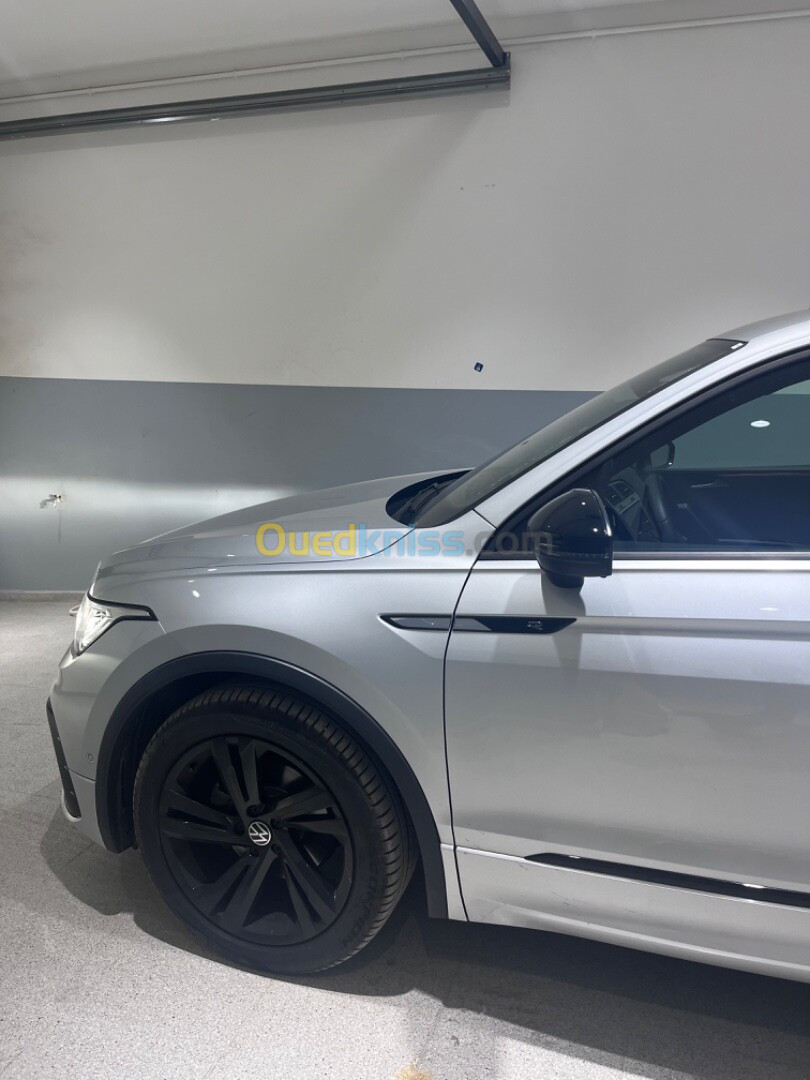 Volkswagen Tiguan 2023 R-LINE BLACK BLACK