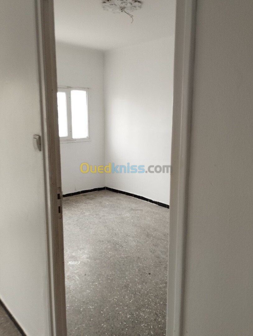 Location Appartement F3 Constantine Constantine