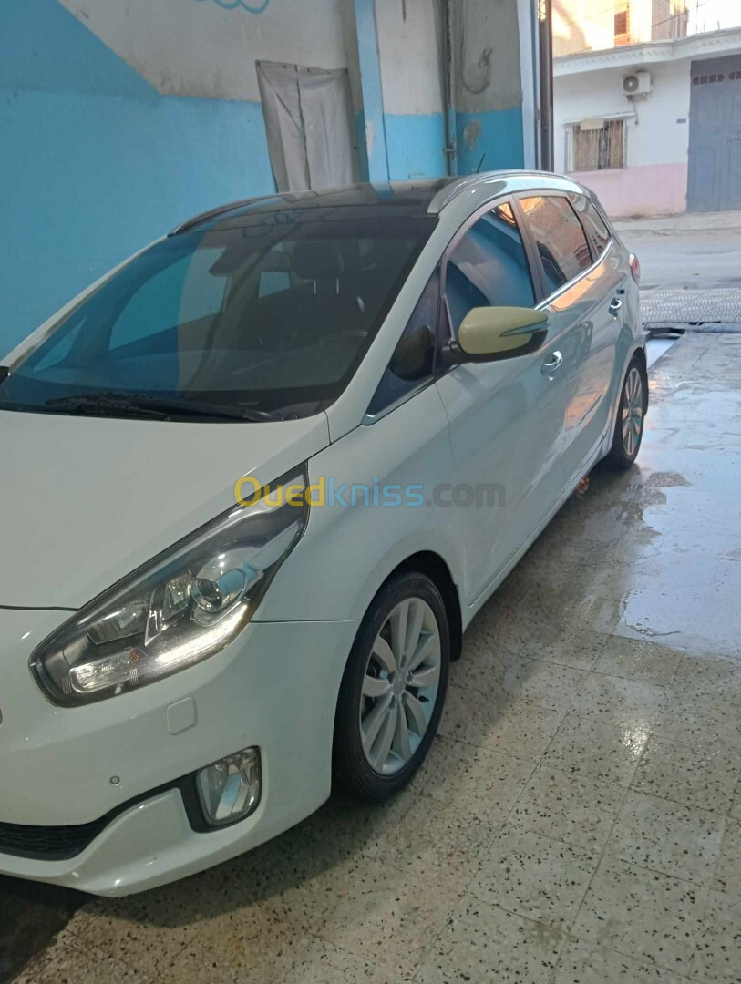 Kia Carens 2015 Premium